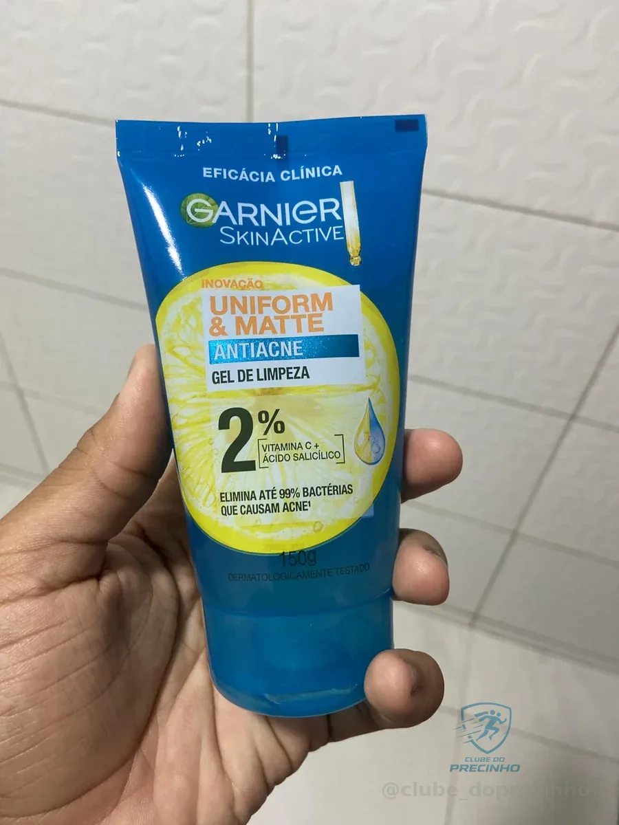 Garnier Uniform & Matte, Gel de Limpeza Facial com Ácido Salicílico e Vitamina C, 150g