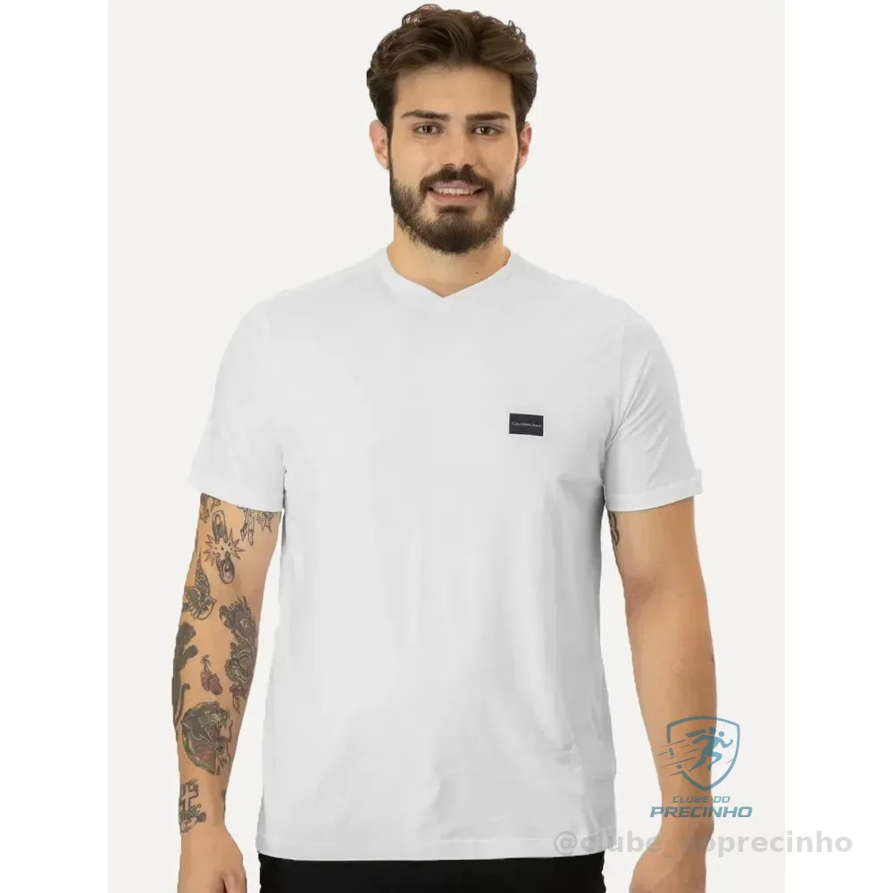 Camiseta Calvin Klein Jeans Gola V Dark Square Navy Branca Branca Xxl/ggg