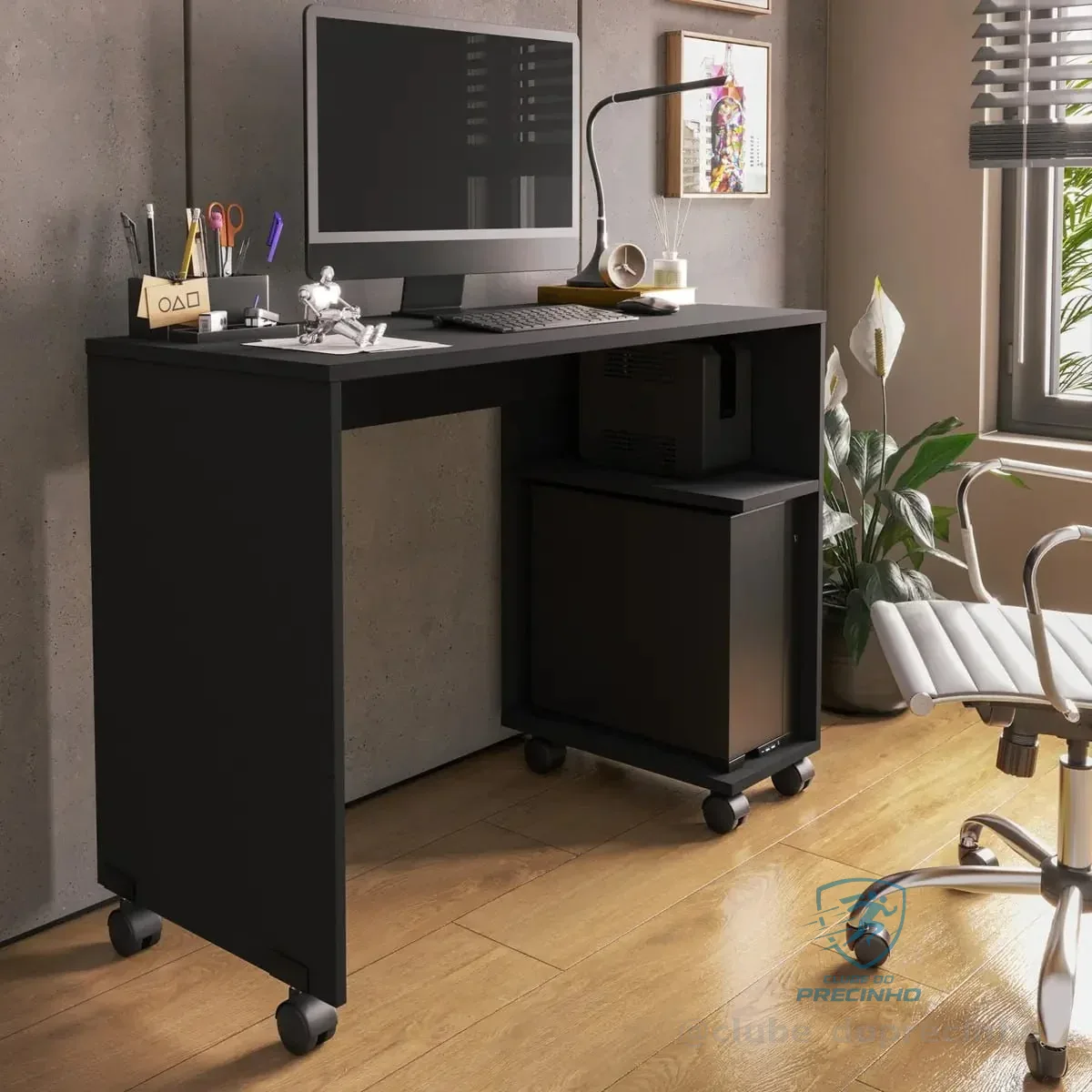 Escrivaninha Beauty Mesa Computador Notebook Nicho Para Gabinete E Rodízios - Preto