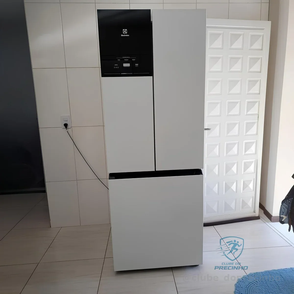 Geladeira Electrolux Frost Free Inverter 480L Efficient AutoSense 3 Portas Branca (IM7) (127, Volts)