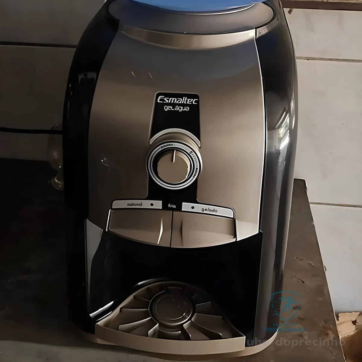 BEBEDOURO EGM30 220V PRETO MN