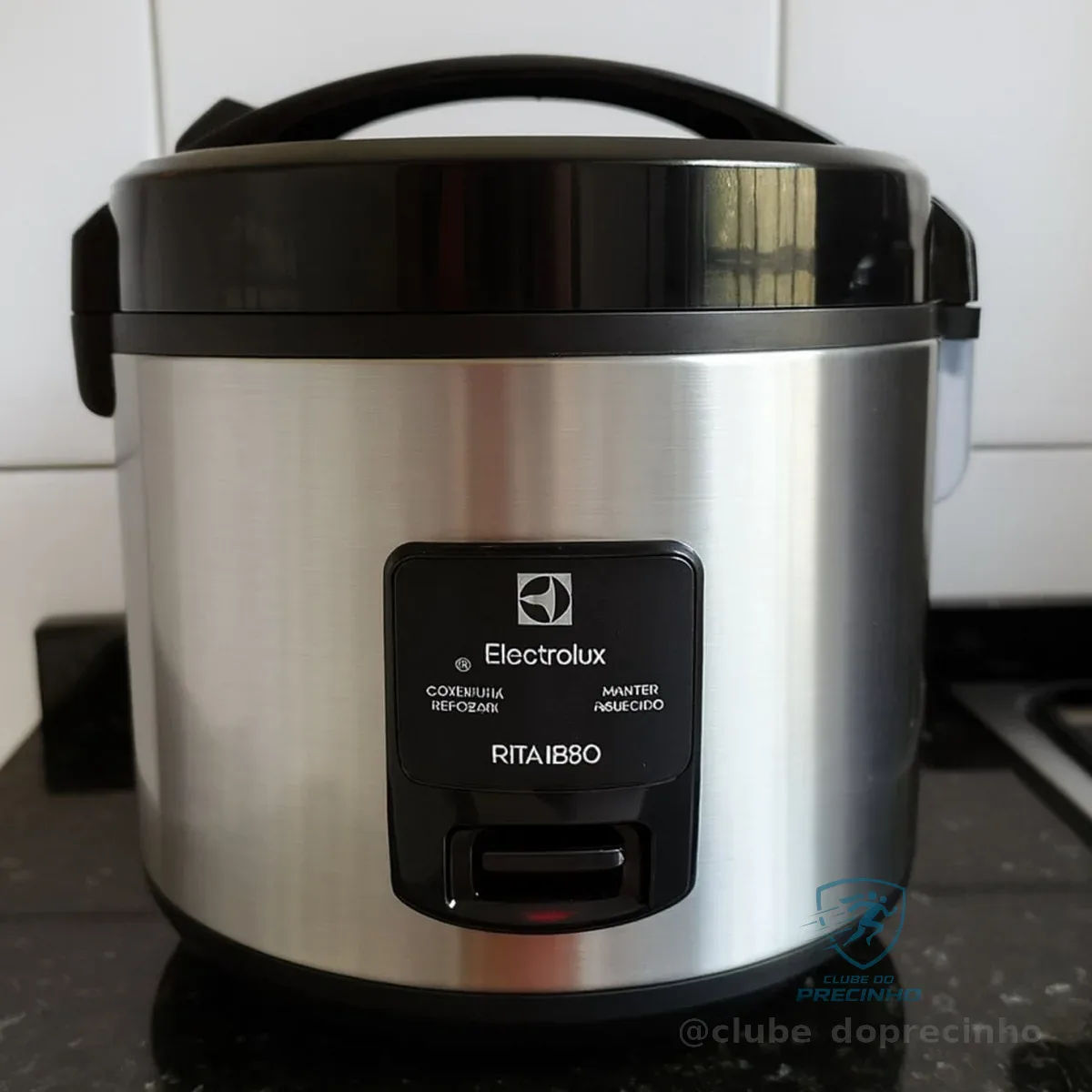 Electrolux Panela Elétrica vapor arroz capacidade 3,5L 10 xícaras 2 em 1 timer panela removivel antiaderente tampa ERC20 inox 220v por Rita Lobo