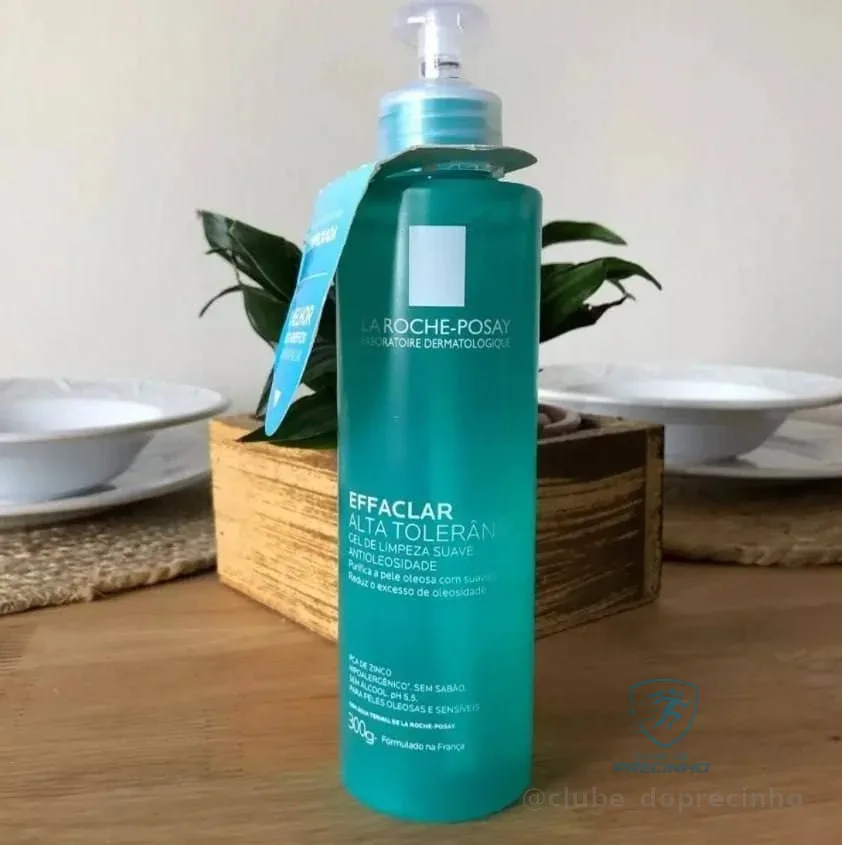 Gel De Limpeza Facial Refil Para Peles Oleosas E Sensíveis Limpeza Profunda Não Resseca Alta Tolerância Hipoalergênico Effaclar La Roche-posay 300ml Sensível Dia/noite