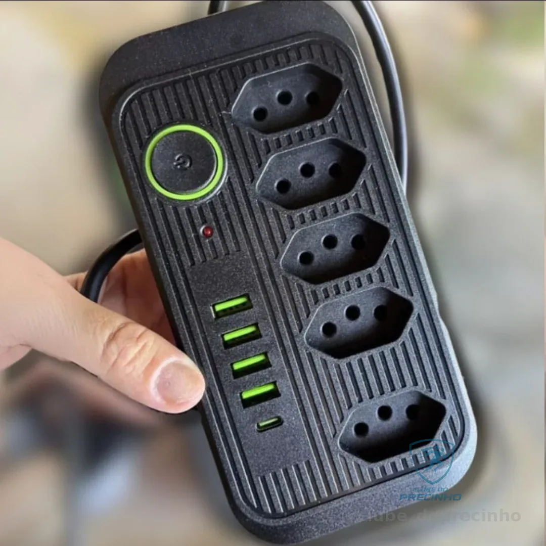 Extensão 5 Tomadas E  1 Pd 4 Usb Led Bivolt Power 127v/220v