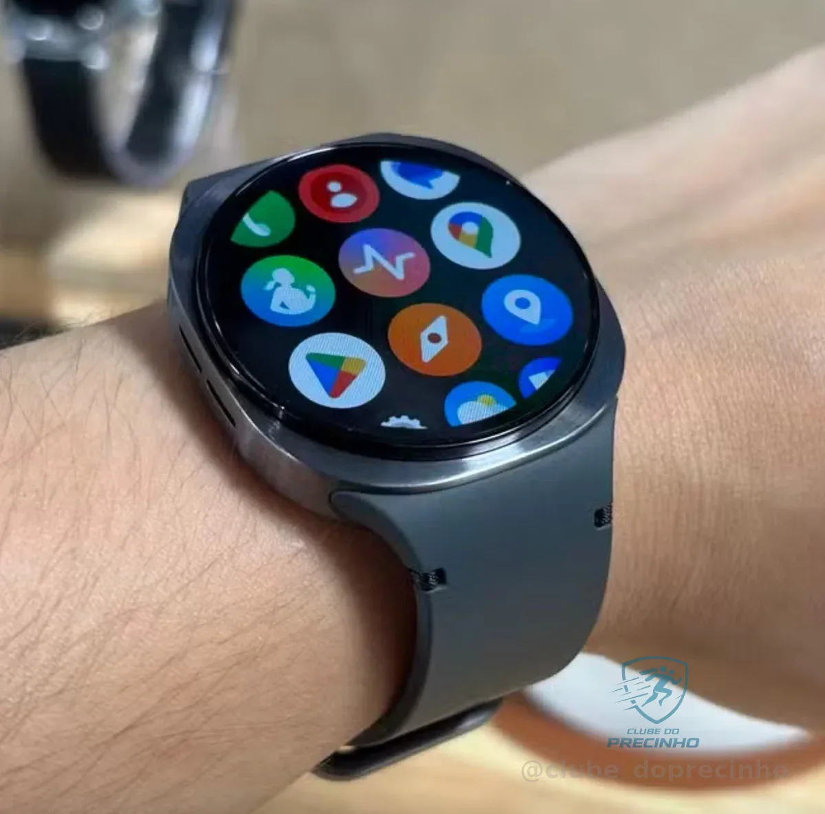 Smartwatch Samsung Galaxy Watch 8 44mm, Com Gps E Nfc, Em Alumínio Cinza-escuro Milanês