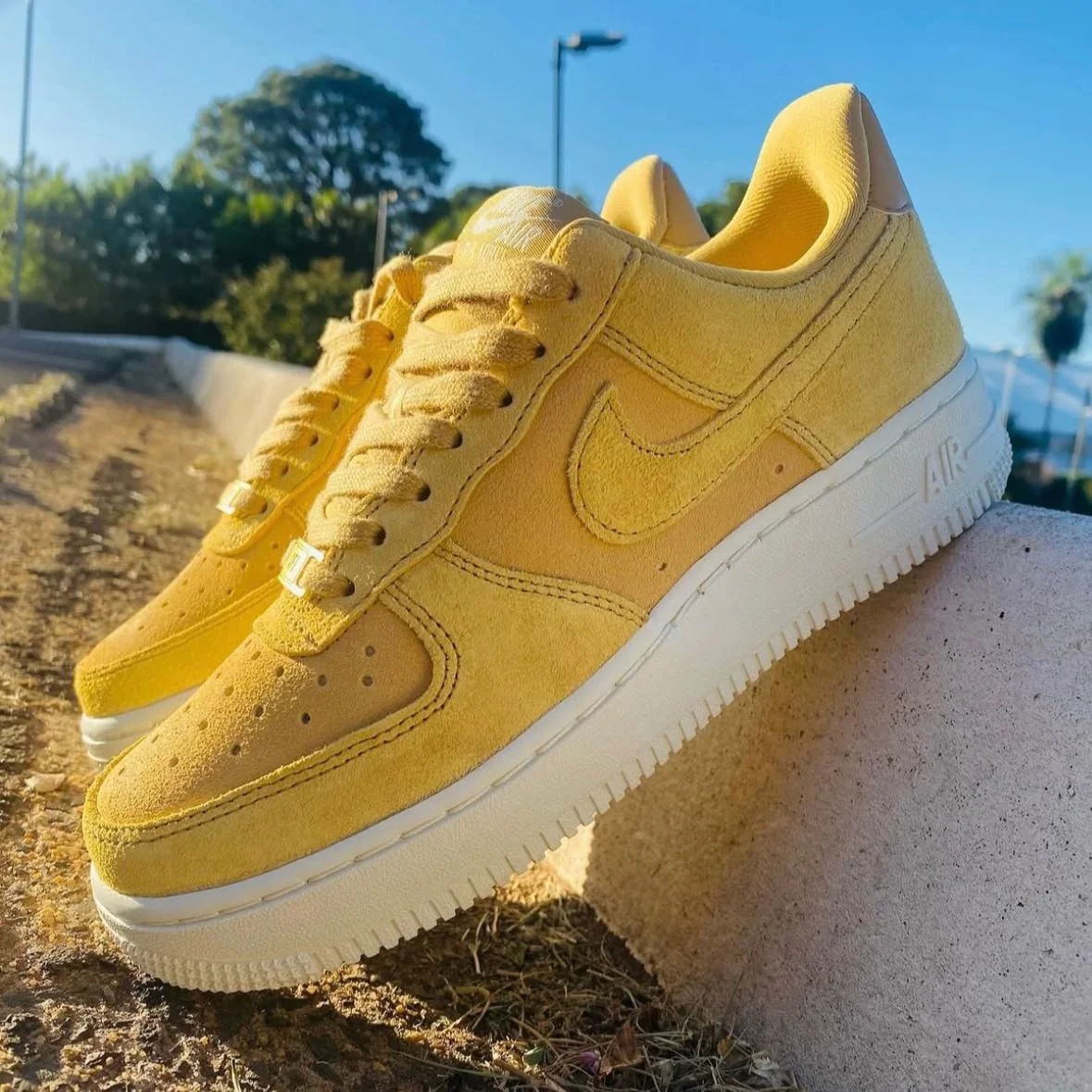 Tenis Nike Air Force 1 07 Next Nature Feminino