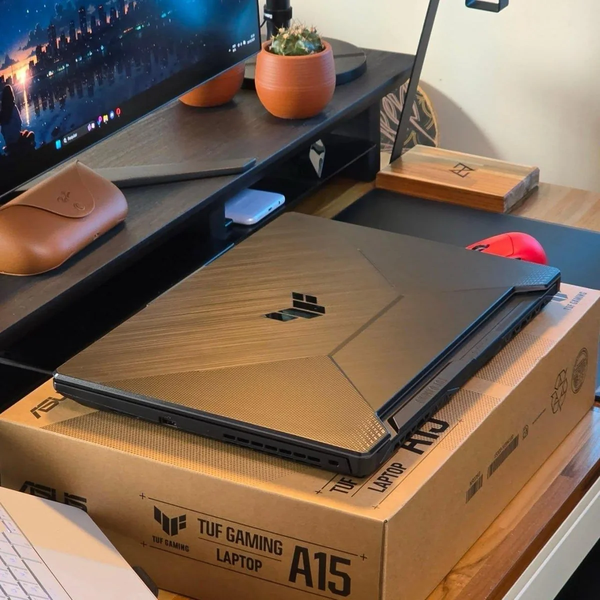 ASUS TUF Gaming F16 Intel Core 5, RTX 4050, 8 GB, 512 GB SSD, KeepOS,16.0'' FHD, Mecha Gray - FX607VU-RL054