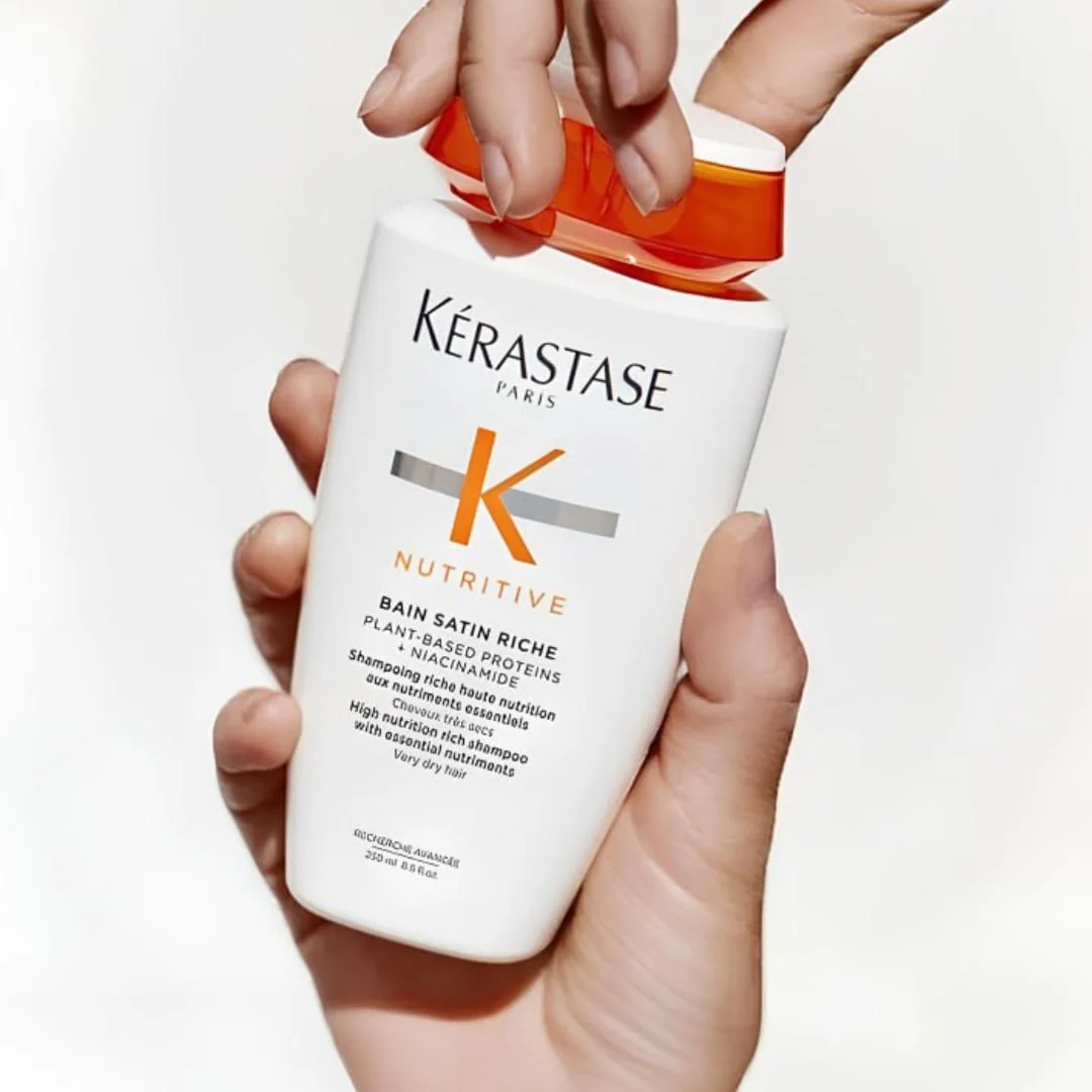 Shampoo Hidratante Para Cabelos Secos, Nutrição Intensa, Brilho, Maciez, Fortalecimento E Revitalização Da Fibra Capilar, Nutritive Bain Satin Kérastase, 250ml