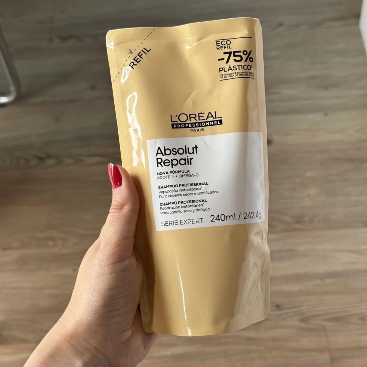L'Oréal Professionnel Serie Expert Absolut Repair, Shampoo Reconstrutor para Cabelos Danificados e Finos Refil com Quinoa Dourada, Reparação Profunda e Brilho Intenso 240ml