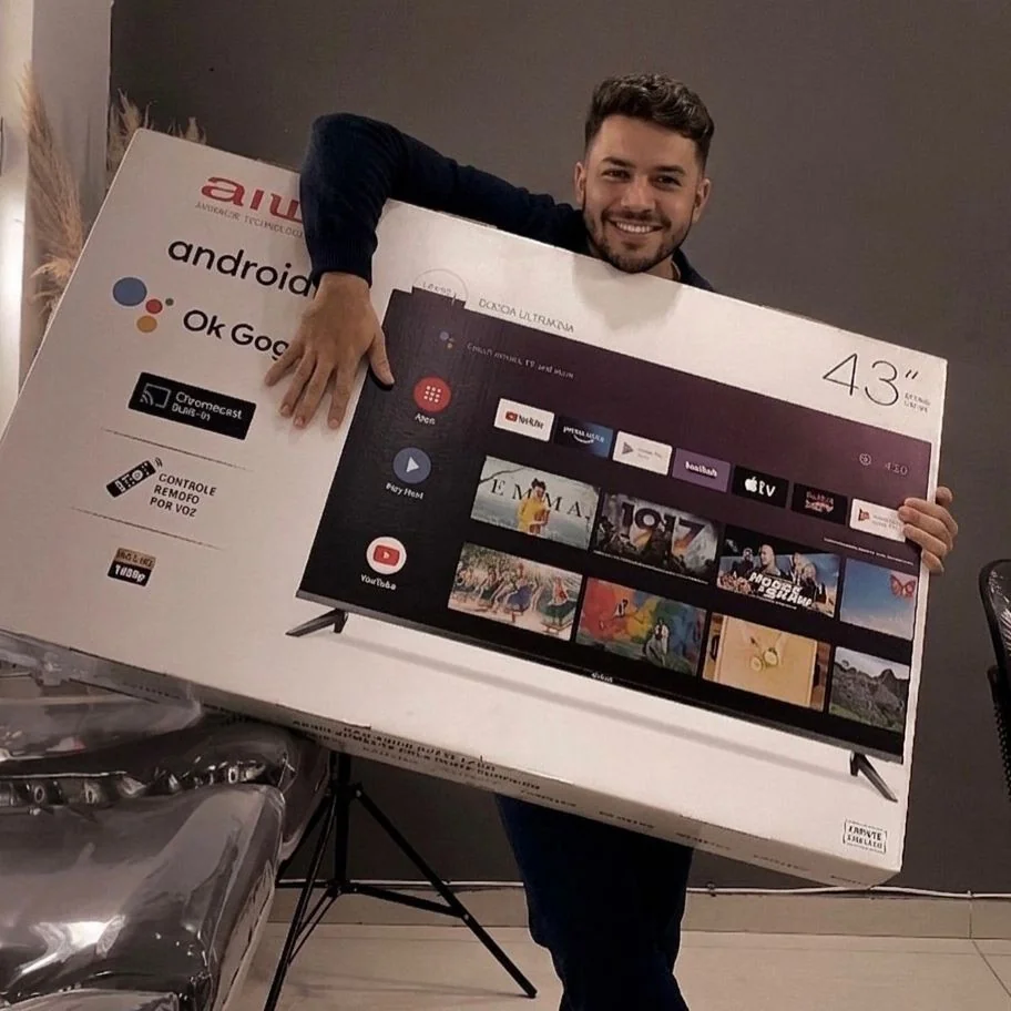 Smart TV AIWA 43” Android Full HD Borda Ultrafina HDR10 Dolby Áudio AWS-TV-43-BL-02-A