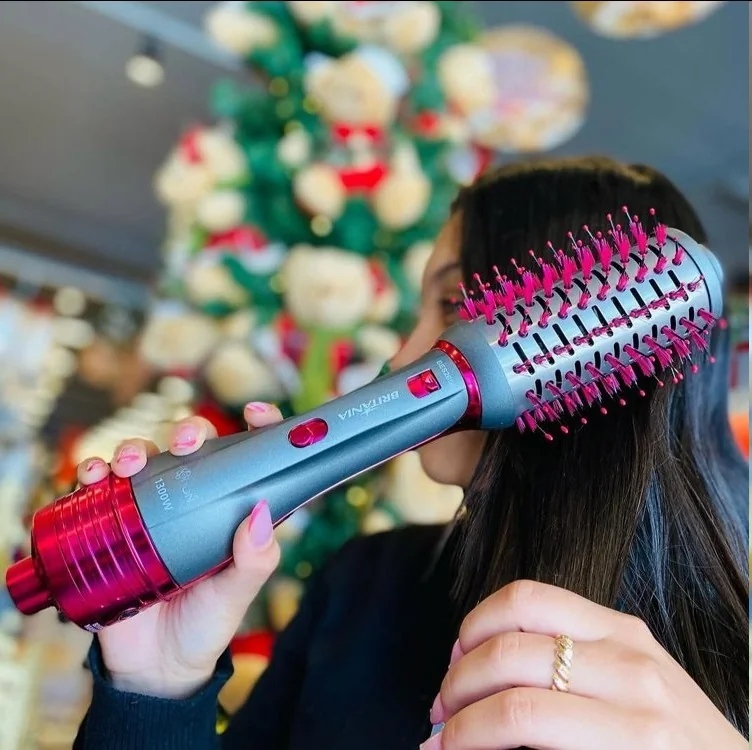 Escova Secadora Britânia 4 Em 1 Cerâmica 1300w Bes26sr Bivolt Prata E Rosa 127/220v