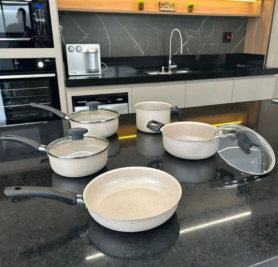Jogo De Panelas 8 Peças Teflon Antiaderente C Tampa De Vidro Cor Ceramic Cerâmica