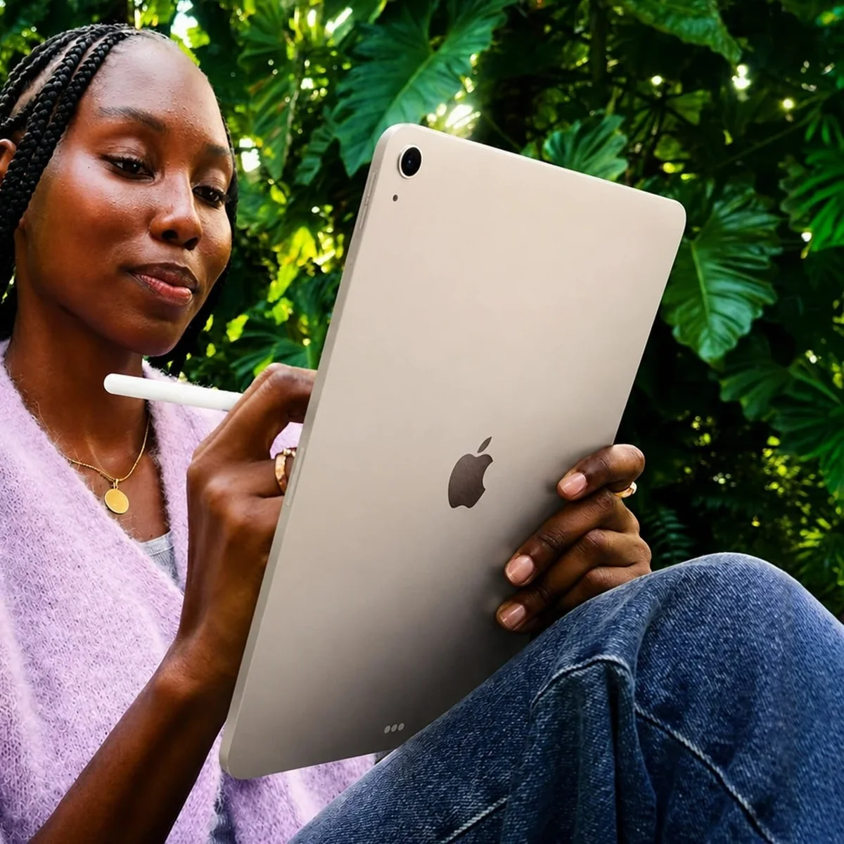 Apple 2025 iPad Air de 13 polegadas (Wi-Fi, 128 GB) - Luz das estrelas (M3)