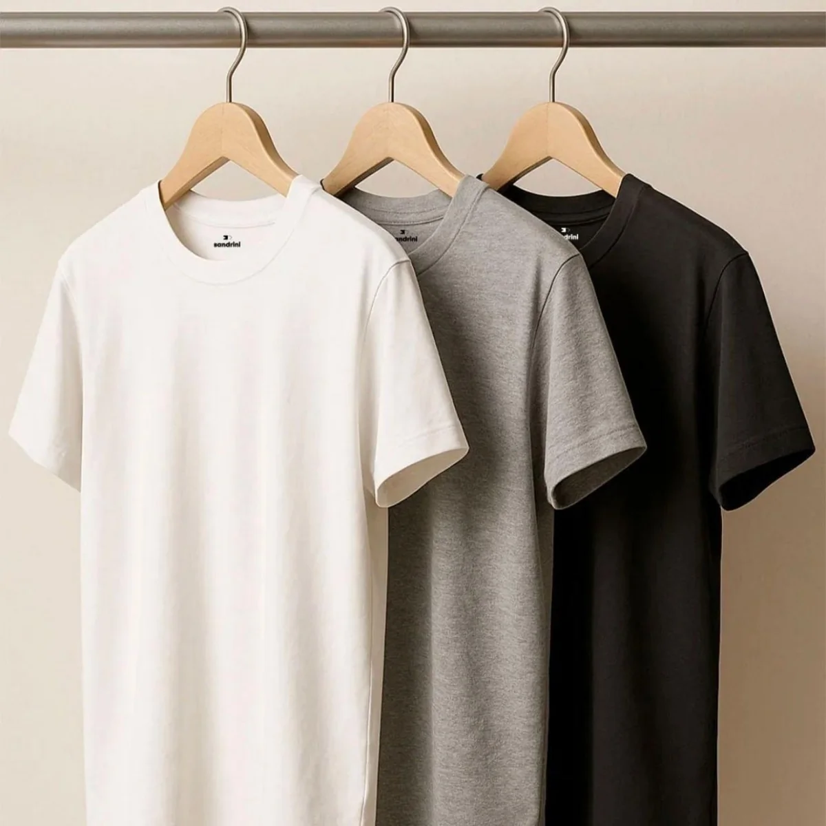 Kit 3 Camisetas Algodão Dia Dia Sandrini Básica Conforto