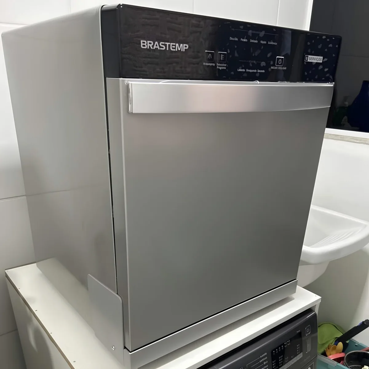 Lava Louças Blf08bs 8 Serviços Cor Prateado Brastemp 127v